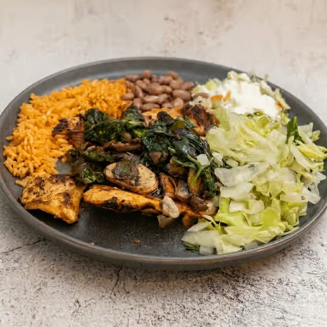 Pollo con Mole.